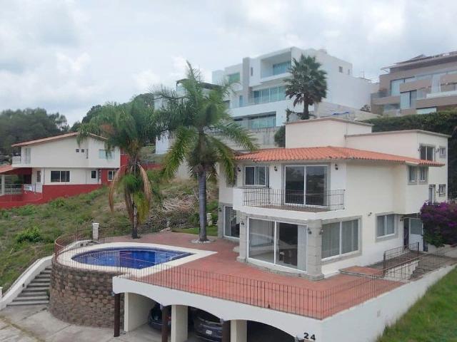 Casa en renta en Ixtapan De La Sal, Estado de México