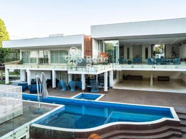 Casa venda em Região Geográfica Imediata do Distrito Federal, Região Integrada de Desenvolvimento do Distrito Federal e Entorno