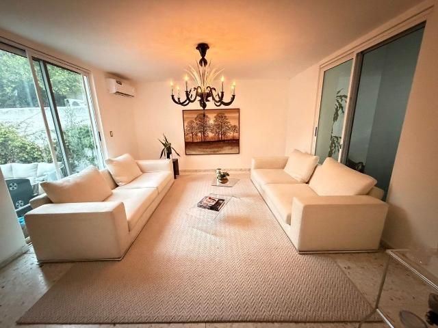 Casa en renta en Del Valle, San Pedro Garza García