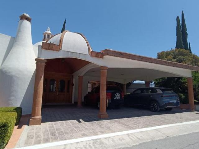 Residencia en Venta Fraccionamiento Villas de San Miguel
