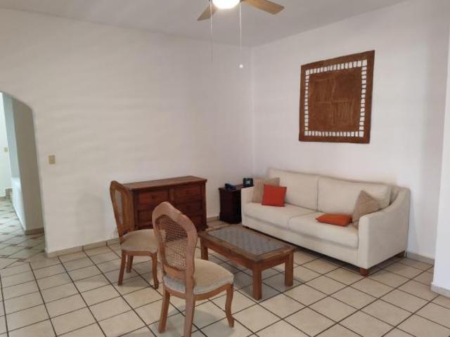 RESIDENCIA MEXICANA CONTEMPORANEA EN SAN ALBERTO