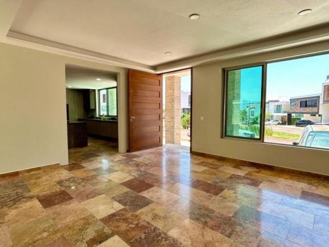 Casa En Condominio en venta en Tlajomulco De Zúñiga, Jalisco