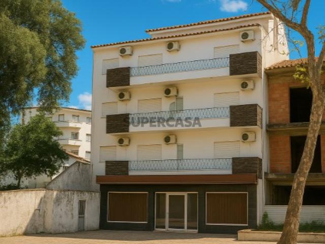 Prédio venda em Ourém, Santarém