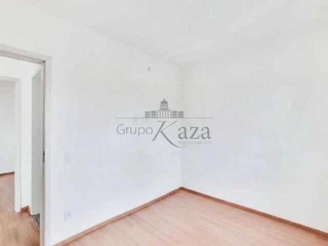 Apartamento venda em Região Imediata de São José dos Campos, Região Metropolitana do Vale do Paraíba e Litoral Norte
