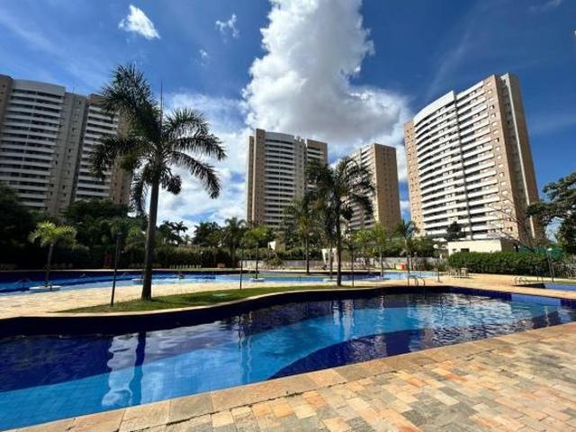 Apartamento venda em Região Geográfica Imediata do Distrito Federal, Região Integrada de Desenvolvimento do Distrito Federal e Entorno