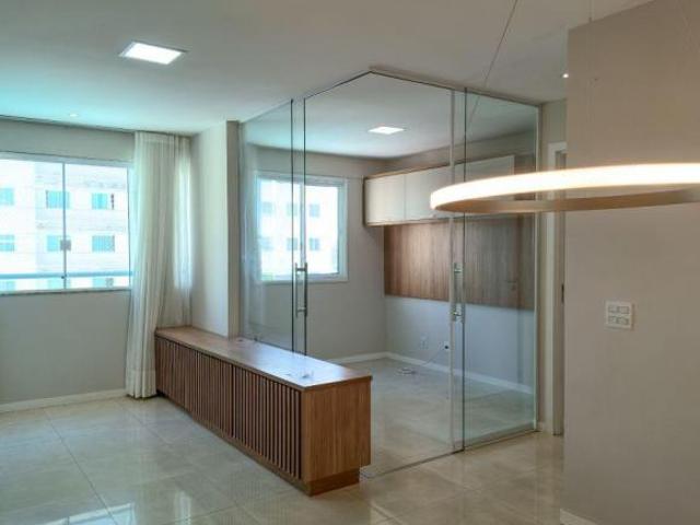 Apartamento venda em Região Geográfica Imediata do Distrito Federal, Região Integrada de Desenvolvimento do Distrito Federal e Entorno