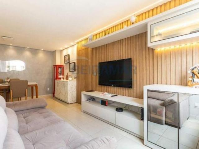 Apartamento venda em Região Geográfica Imediata do Distrito Federal, Região Integrada de Desenvolvimento do Distrito Federal e Entorno