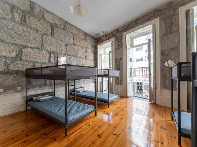 Prédio alugar em Porto