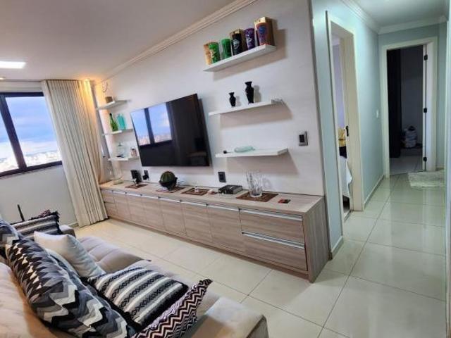 Apartamento venda em Região Geográfica Imediata do Distrito Federal, Região Integrada de Desenvolvimento do Distrito Federal e Entorno
