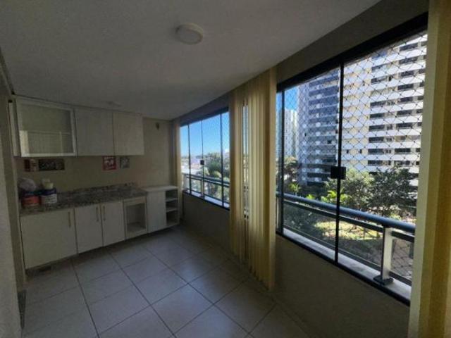 Apartamento venda em Região Geográfica Imediata do Distrito Federal, Região Integrada de Desenvolvimento do Distrito Federal e Entorno