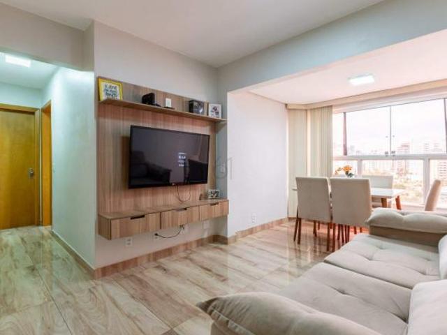 Apartamento venda em Região Geográfica Imediata do Distrito Federal, Região Integrada de Desenvolvimento do Distrito Federal e Entorno