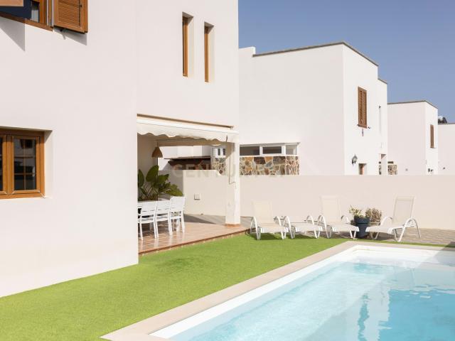 Casa en venta en Las Caletas, Teguise