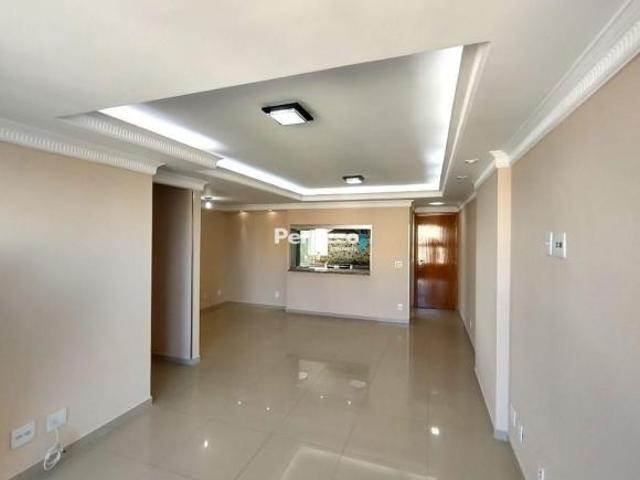 Apartamento venda em Região Geográfica Imediata do Distrito Federal, Região Integrada de Desenvolvimento do Distrito Federal e Entorno
