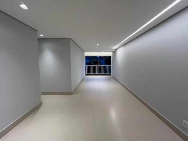 Apartamento venda em Região Geográfica Imediata do Distrito Federal, Região Integrada de Desenvolvimento do Distrito Federal e Entorno