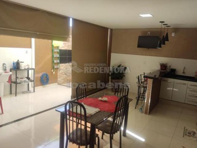 Casa venda em Região Imediata de São José do Rio Preto, Região Metropolitana de São José do Rio Preto