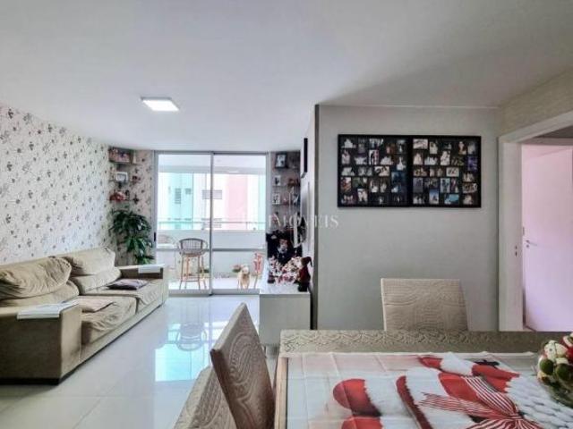 Apartamento venda em Região Geográfica Imediata do Distrito Federal, Região Integrada de Desenvolvimento do Distrito Federal e Entorno