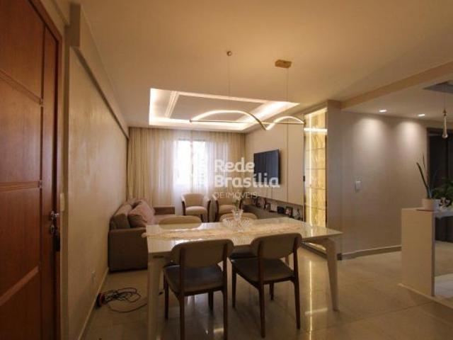 Apartamento venda em Região Geográfica Imediata do Distrito Federal, Região Integrada de Desenvolvimento do Distrito Federal e Entorno