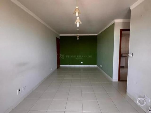 Apartamento venda em Região Geográfica Imediata de Maringá, Maringá