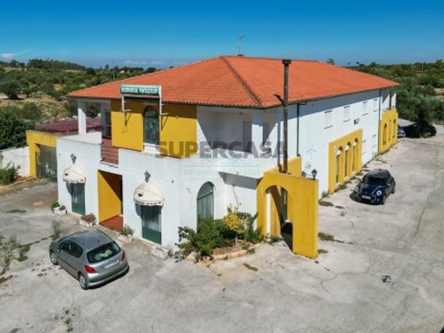 Armazém venda em Videla, Torres Novas