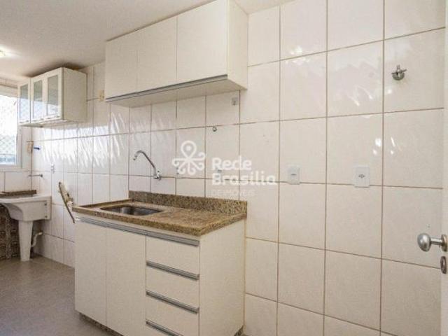 Apartamento venda em Região Geográfica Imediata do Distrito Federal, Região Integrada de Desenvolvimento do Distrito Federal e Entorno