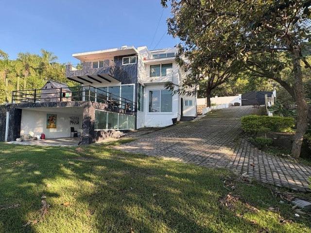 Casa en renta en San Isidro, Región Centro