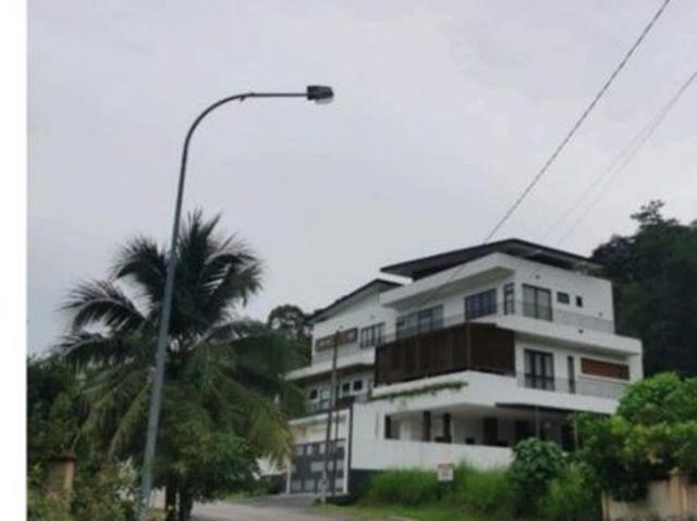 House for sale in Petaling, Damansara Damai