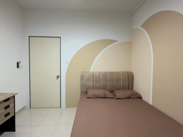Room for rent in Country Heights Damansara, Kuala Lumpur