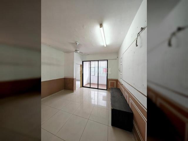 Apartment for rent in Kajang, Langat