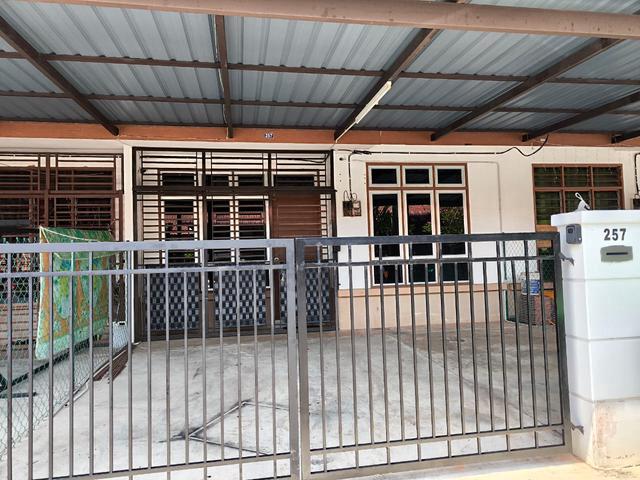 Terraced House for sale in Pendang