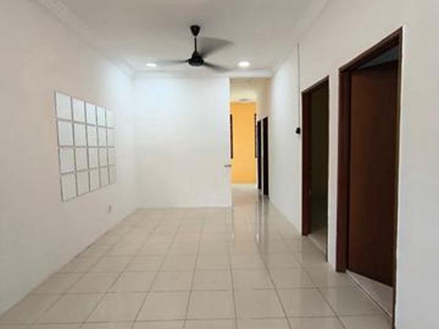 Terraced House for sale in Pendang