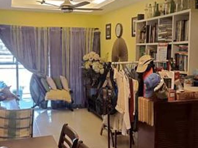 Serviced Residence for sale in Langat, Selangor