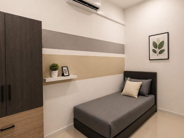 Room for rent in Petaling, Alam Impian