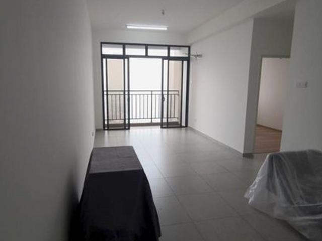 Condominium for sale in Malaka