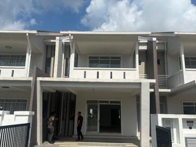 Terraced House for sale in Tringganu