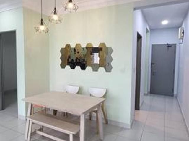 Flat for rent in Desa Pandan
