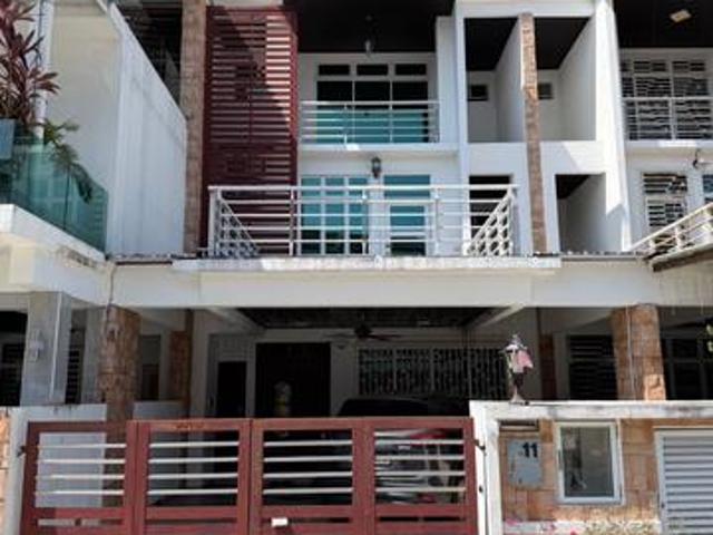 Terraced House for sale in Wellesley, Penang
