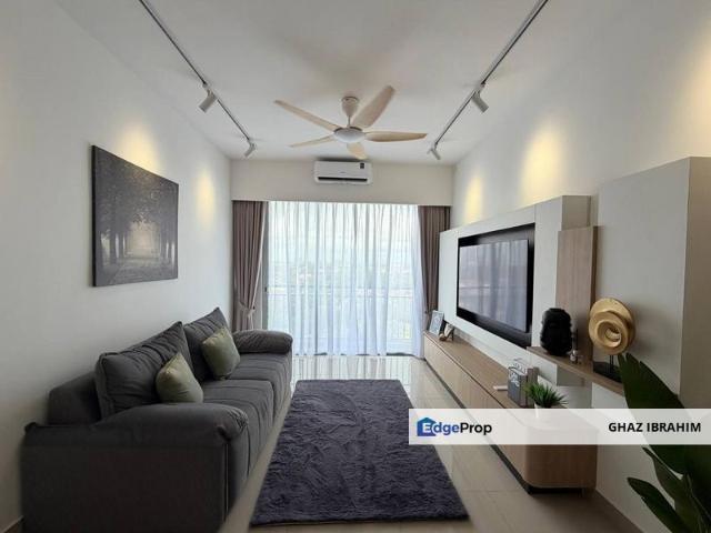 Condominium for sale in Malaka