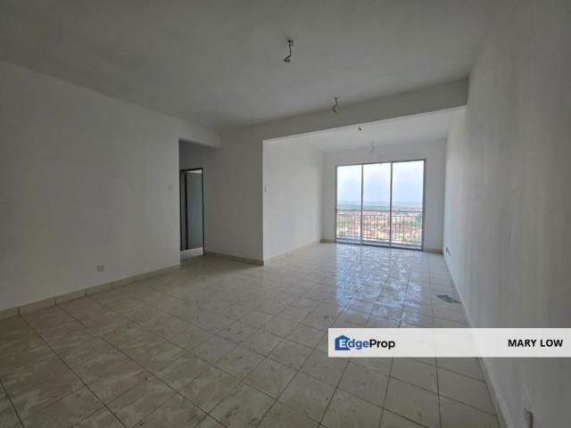 Condominium for sale in Malaka