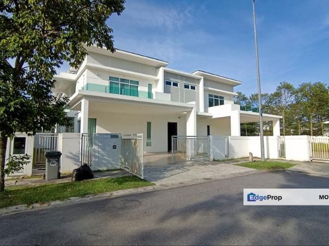 House for sale in Sendayan Village, Negeri Sembilan