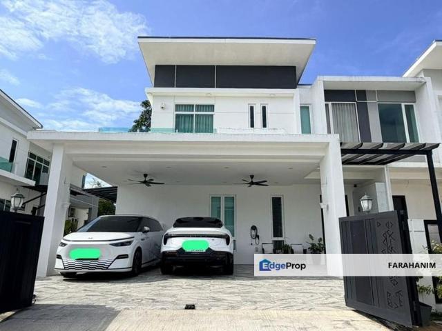 House for sale in Sendayan Village, Negeri Sembilan