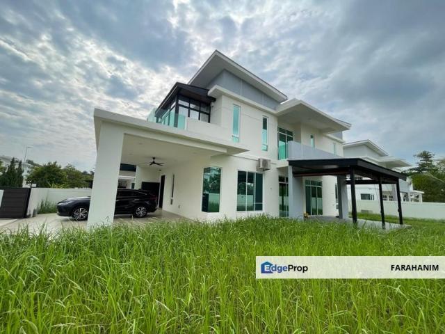 House for sale in Sendayan Village, Negeri Sembilan