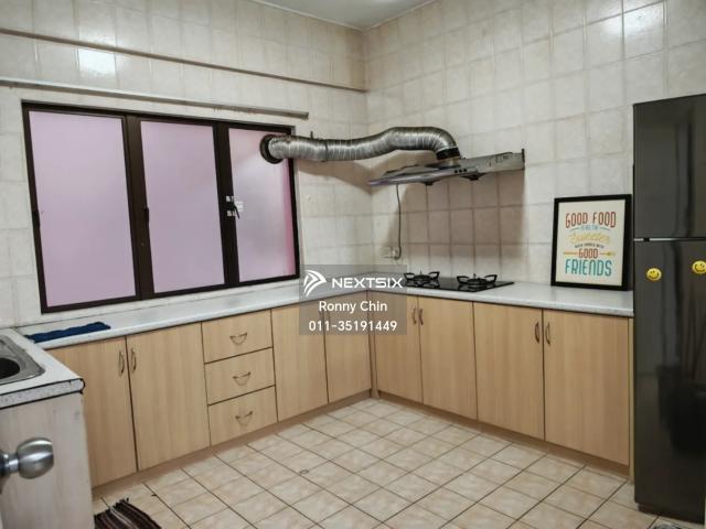 Residential House for sale in Country Heights Damansara, Kuala Lumpur