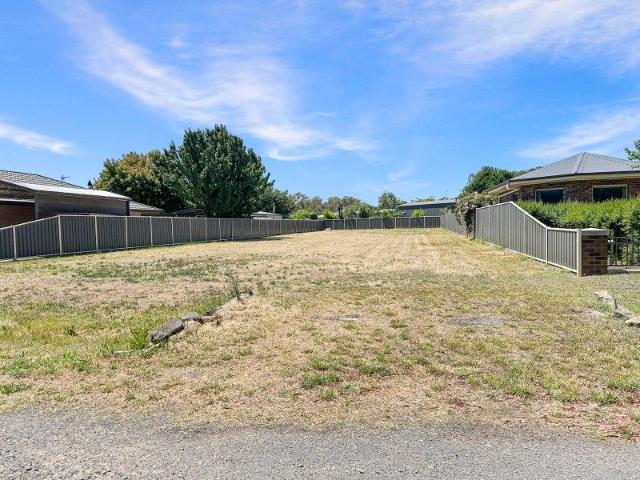 Land for sale in Carisbrook, Victoria