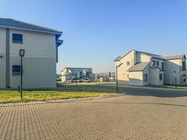 Commercial for sale in Tembisa, Gauteng