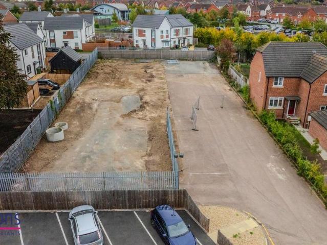 Commercial for sale in Bengeworth, Crookhill