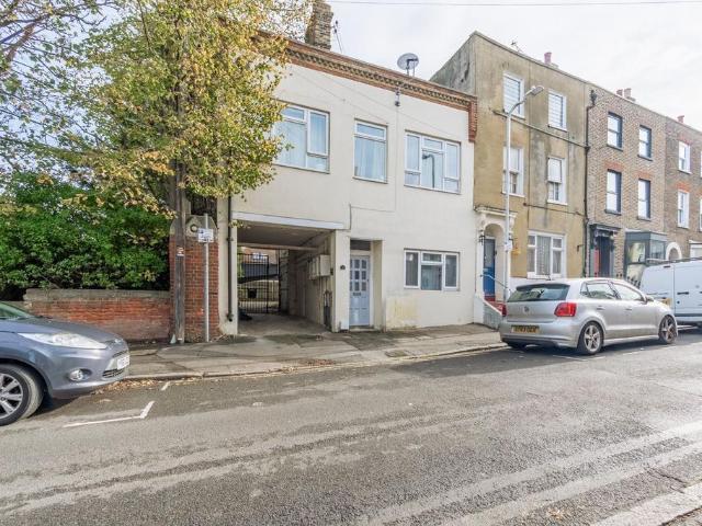 House for sale in Cliftonville West, Acol