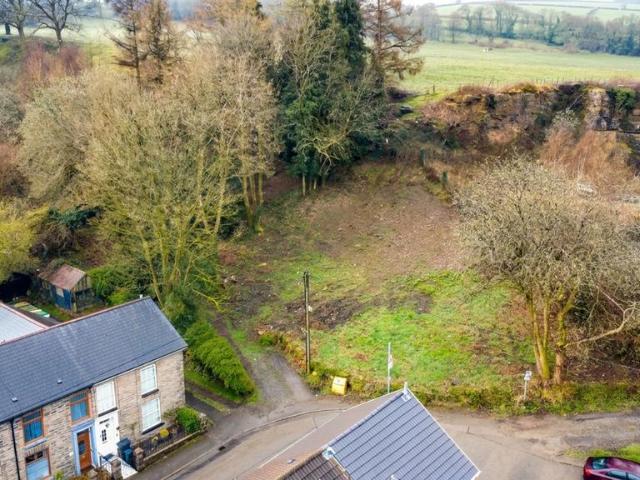 Commercial for sale in Ynysybwl and Coed-y-cwm, Ynysybwl