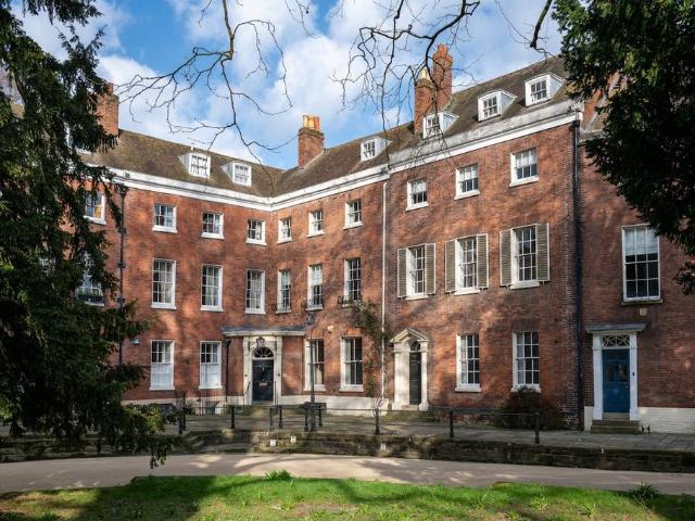 Commercial for sale in Diglis, Worcestershire