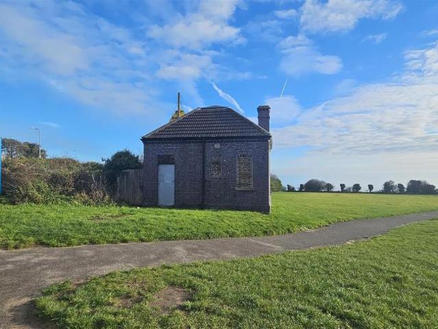 Commercial for sale in Dumpton Gap, Acol
