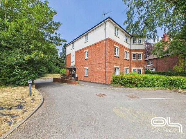 Commercial for sale in Beaconside, Baswich